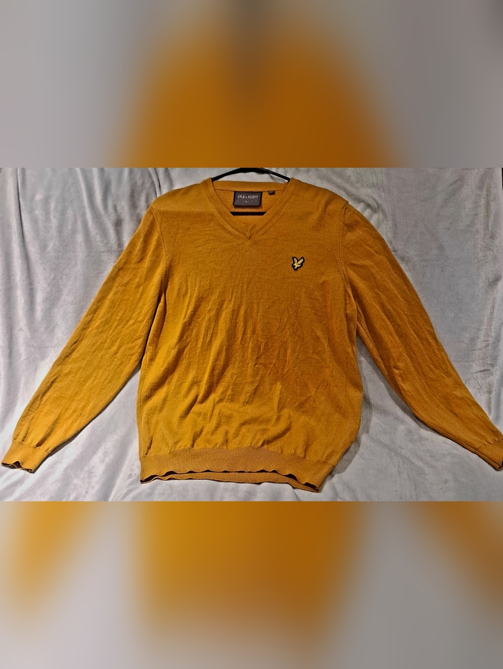 Lyle & Scott Men V-Neck Embroidered Logo Sweater Large